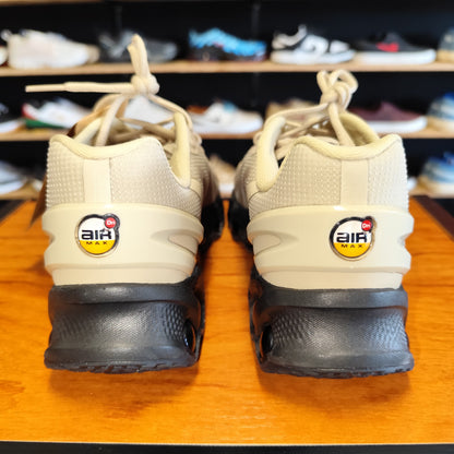 Talla 37.5 Air Max DN8