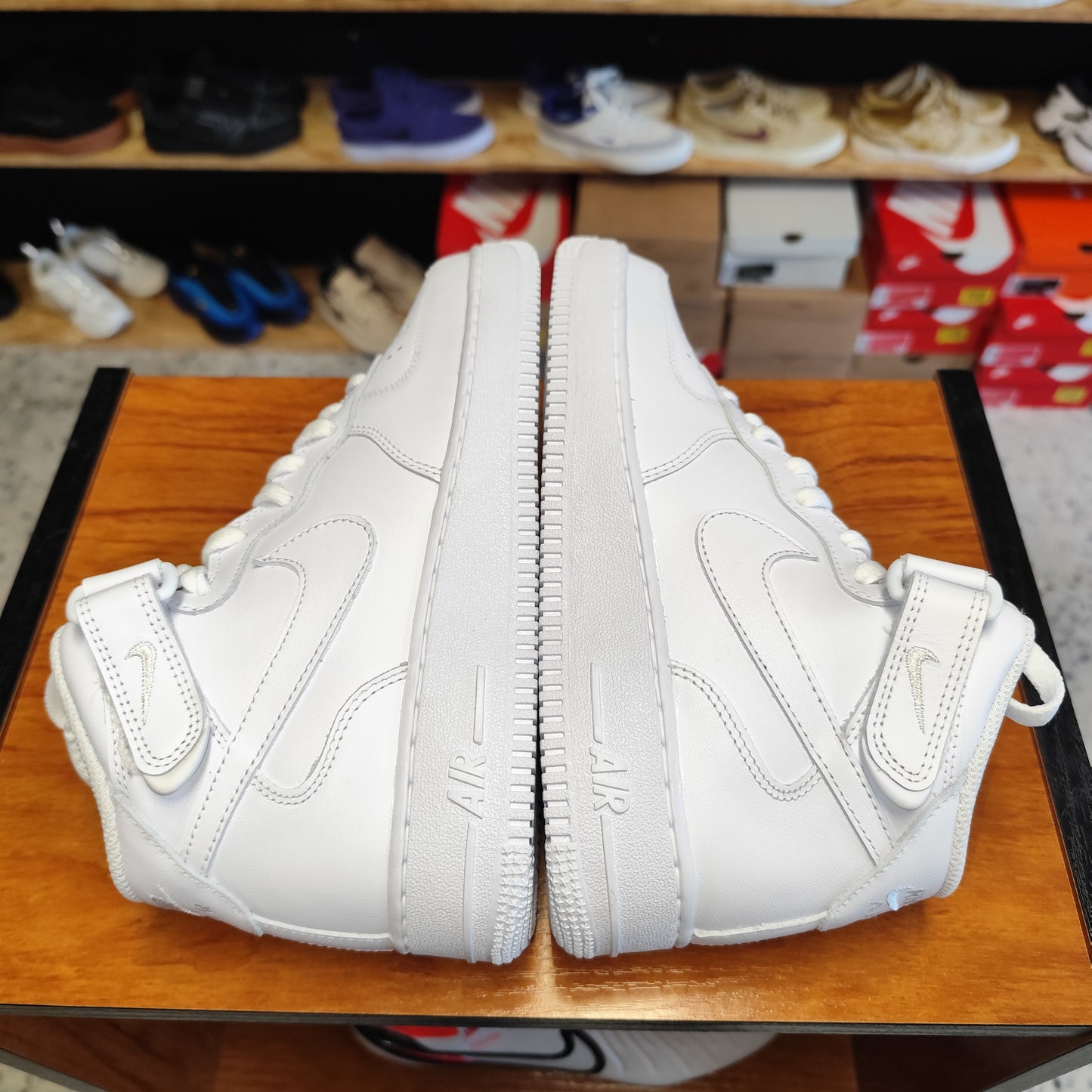 Talla 40 Nike Air Force 1 Mid